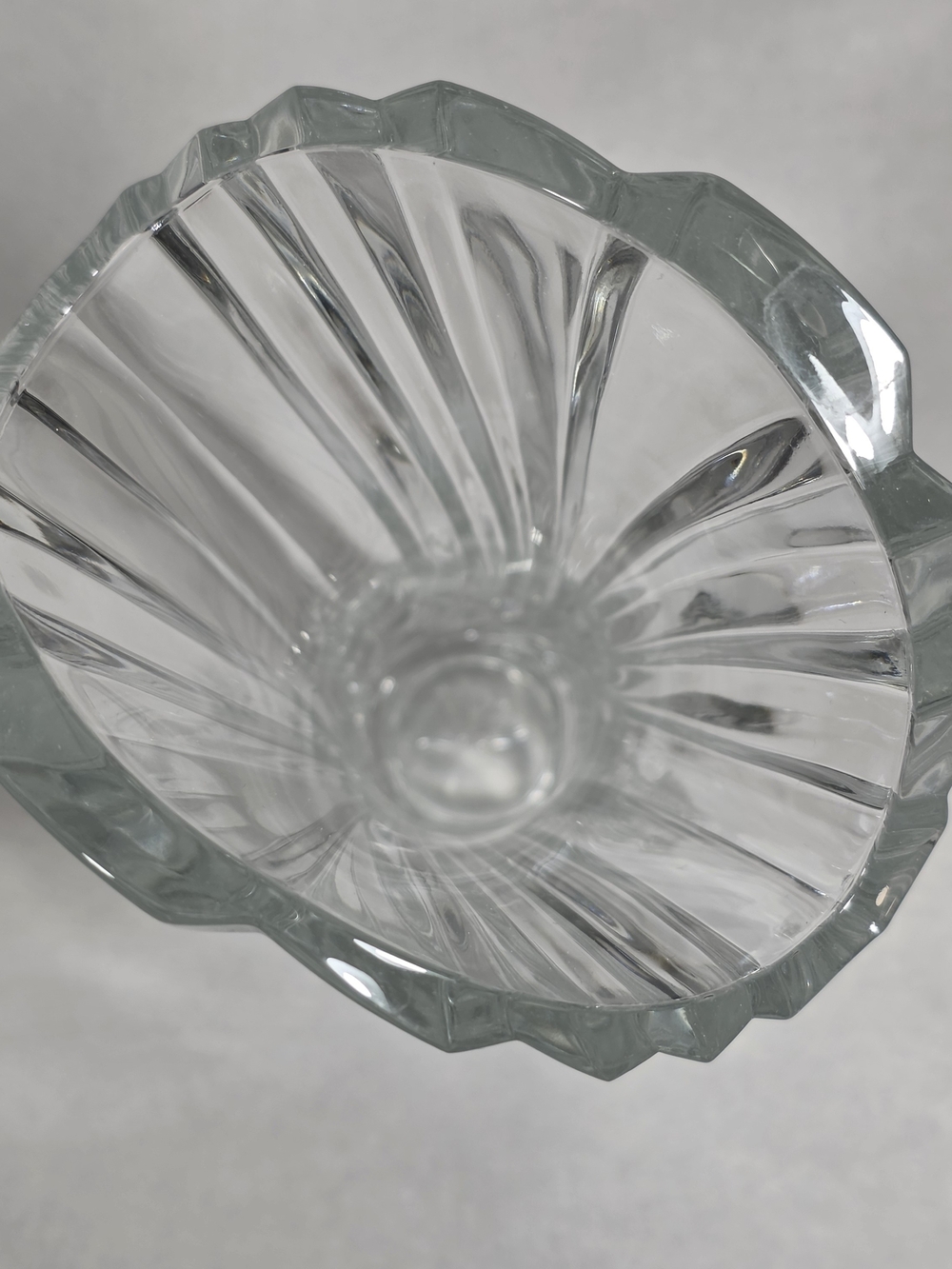Mikasa Flores 8" Crystal Bud Vase Fan Swirl WX056/621 Japan Vintage - Picture 5 of 9